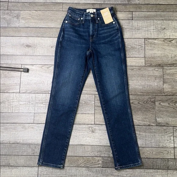 Madewell The Curvy Perfect Vintage High Rise Blue Jeans